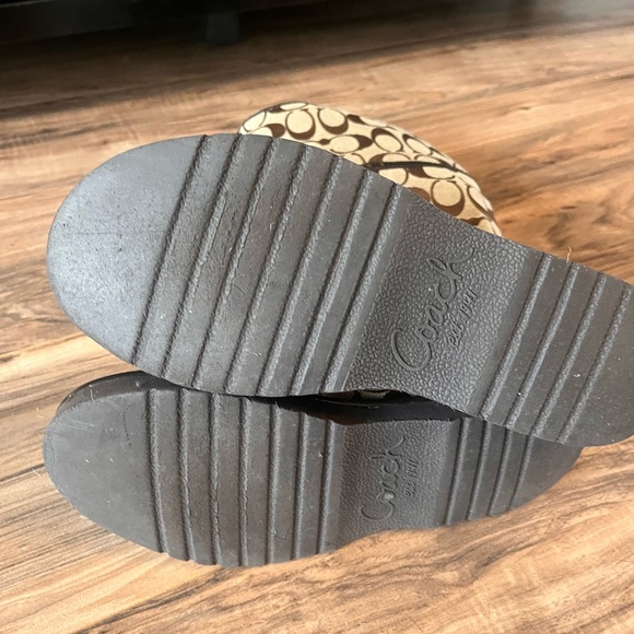 Coach boots new size 8 - Picture 2 of 13